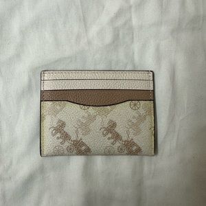 Authentic Coach Card slim holder Horse and carriage canvas in chalk